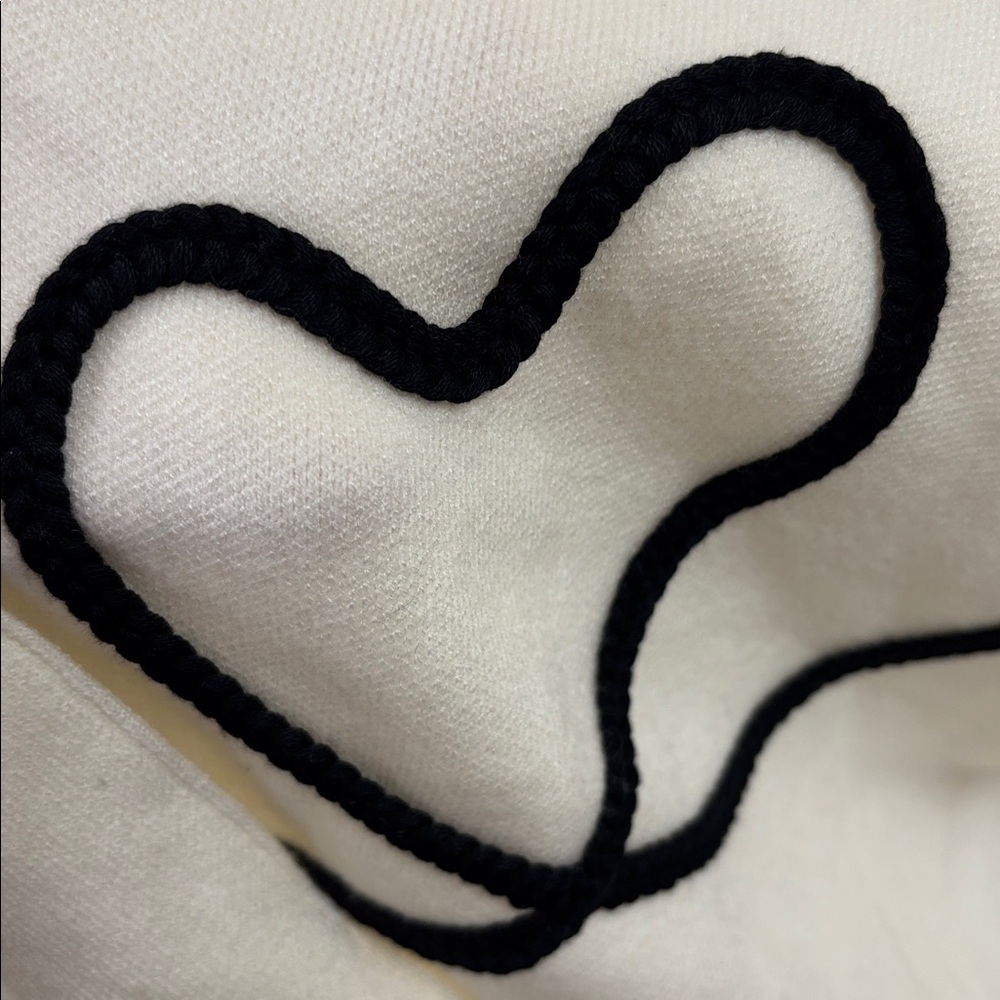 NWT 80 Park Valentine’s Day Crochet Heart Long Antique White Cardigan Large - Picture 7 of 7
